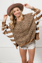 Load image into Gallery viewer, Leopard 🐆 Stripped Mixed Top